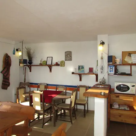 клуб #дворът Theyardclub Guest house *